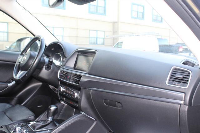 Photo of 2016 Meteor Gray Mica Mazda CX-5
