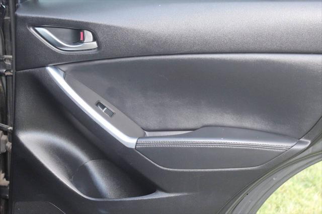 Photo of 2016 Meteor Gray Mica Mazda CX-5