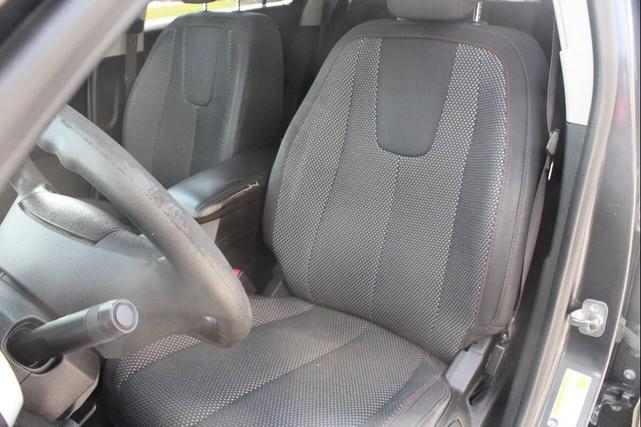Photo of 2017 Nightfall Gray Metallic Chevrolet Equinox