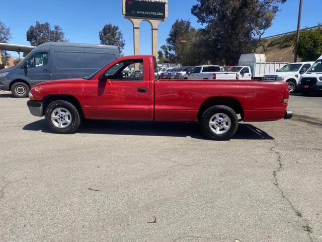 Photo of 1998 Flame Red Dodge Dakota