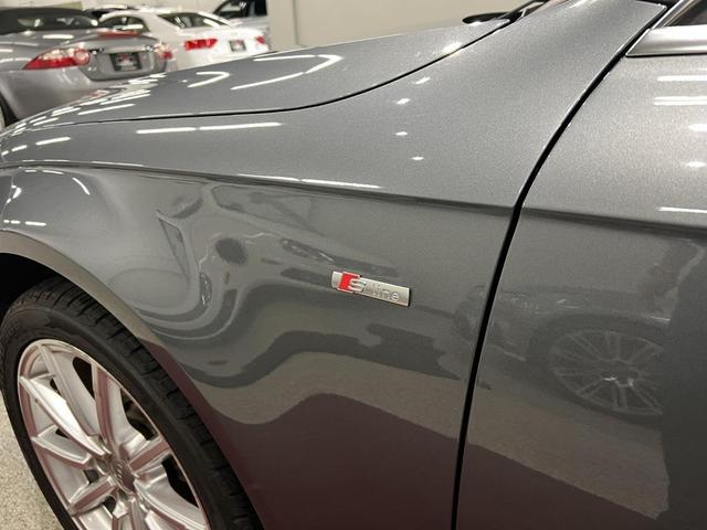 Photo of 2014 Monsoon Gray Metallic Audi A4