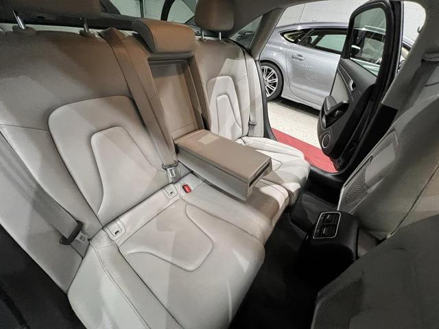 Photo of 2014 Monsoon Gray Metallic Audi A4