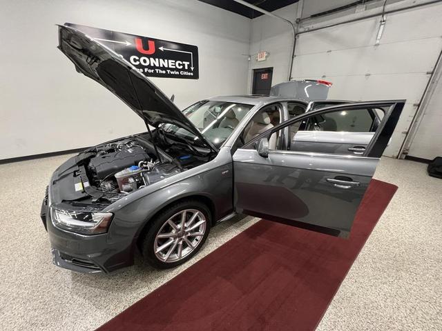 Photo of 2014 Monsoon Gray Metallic Audi A4