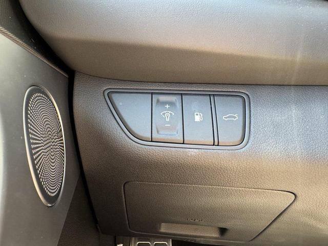 Photo of 2025 Savile Silver Genesis G70