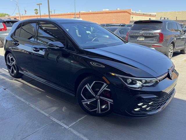 Photo of 2024 Deep Black Pearl Volkswagen Golf GTI