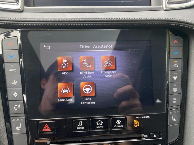 Photo of 2024 Lunar White INFINITI QX50