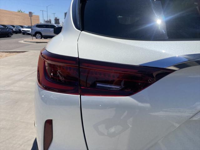 Photo of 2022 Majestic White INFINITI QX50