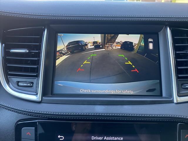Photo of 2023 Radiant White INFINITI QX50