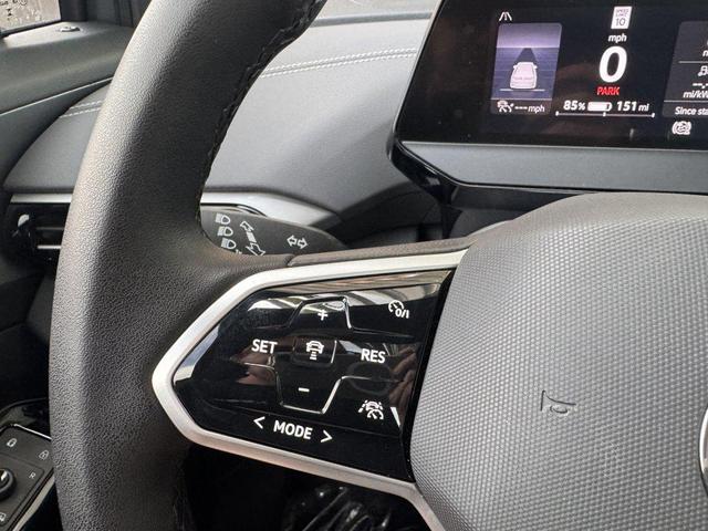 Photo of 2023 Gray Volkswagen ID.4