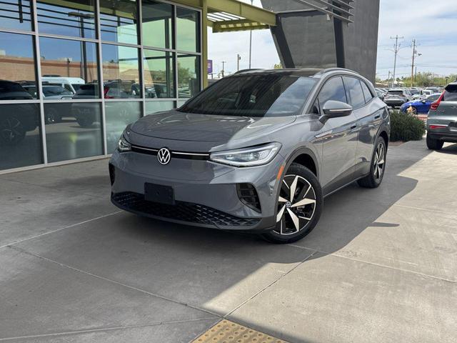 Photo of 2023 Gray Volkswagen ID.4