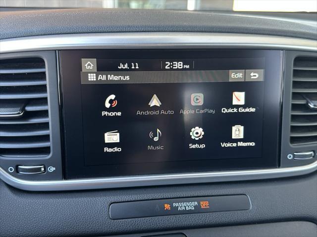Photo of 2022 White Kia Sportage