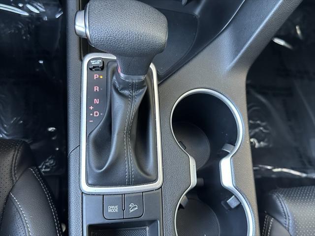 Photo of 2022 White Kia Sportage