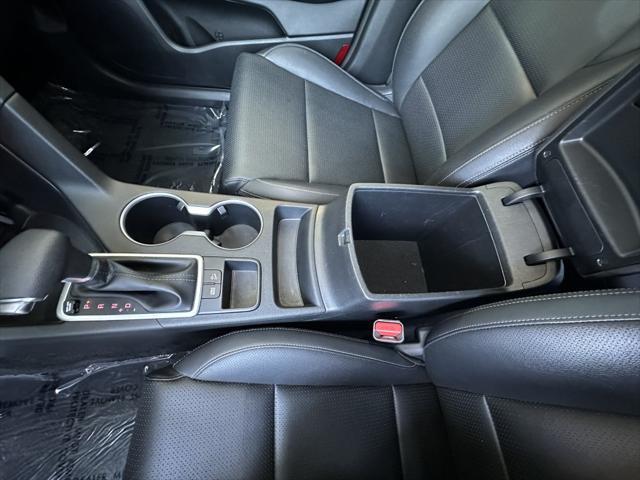 Photo of 2022 White Kia Sportage