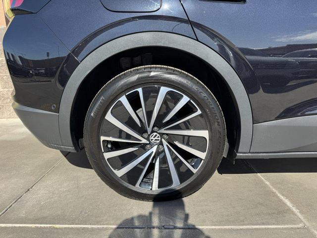 Photo of 2023 Black Volkswagen ID.4