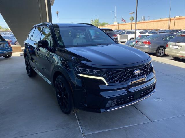 Photo of 2021 Ebony Black Kia Sorento