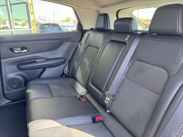 Photo of 2023 Gun Metallic Nissan ARIYA