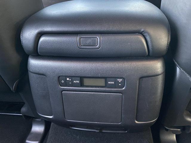 Photo of 2023 Black Nissan Armada