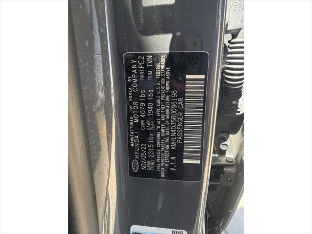 Photo of 2024 Ecotronic Gray Pearl Hyundai ELANTRA