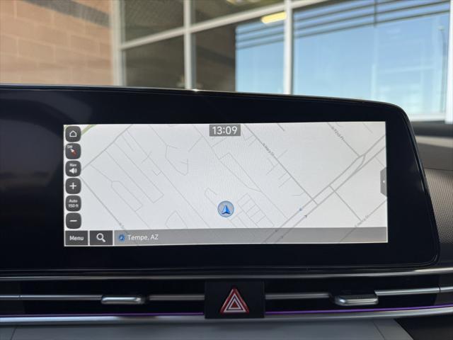 Photo of 2024 Ecotronic Gray Pearl Hyundai ELANTRA