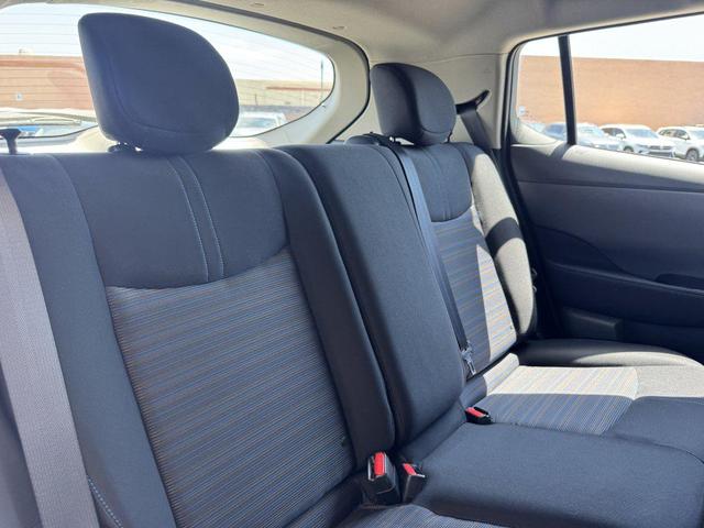 Photo of 2018 Jade Frost Nissan Leaf