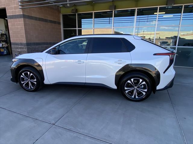 Photo of 2023 Wind Chill Pearl Toyota bZ4X