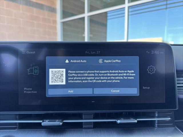 Photo of 2024 Atlas White Hyundai KONA
