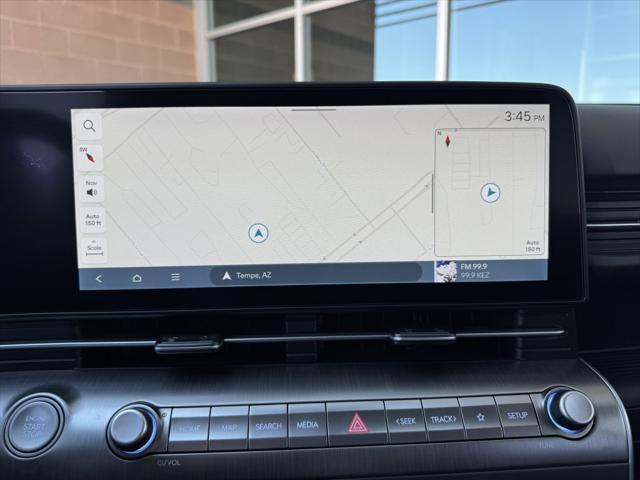 Photo of 2024 Atlas White Hyundai KONA