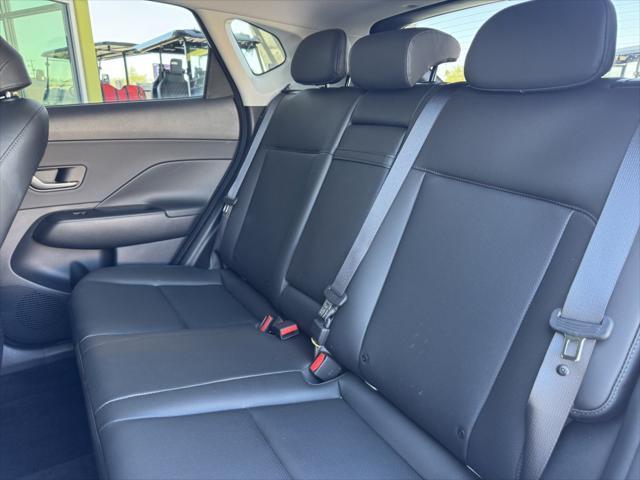 Photo of 2024 Atlas White Hyundai KONA