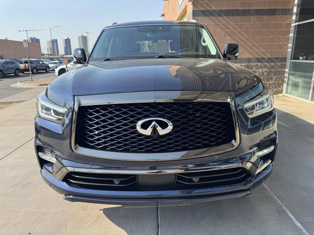 Photo of 2021 Blue INFINITI QX80