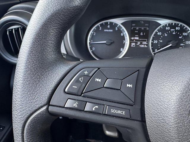 Photo of 2023 Electric Blue Metallic Nissan Kicks