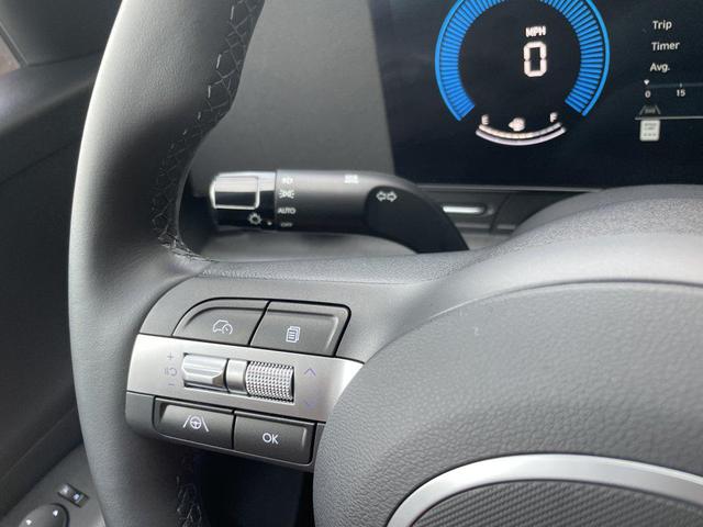 Photo of 2024 Soultronic Orange Pearl Hyundai KONA