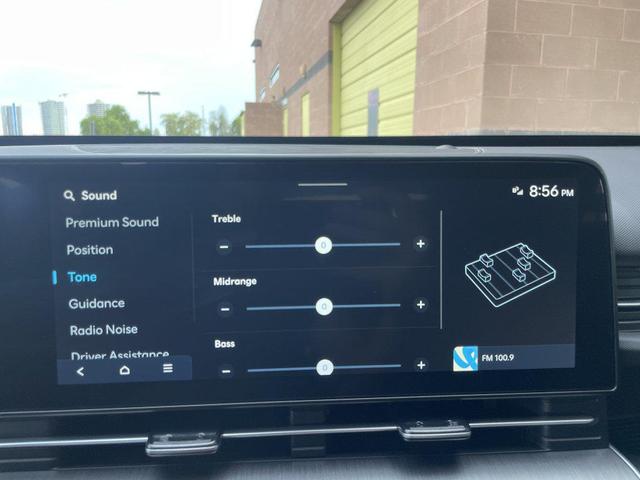 Photo of 2024 Soultronic Orange Pearl Hyundai KONA