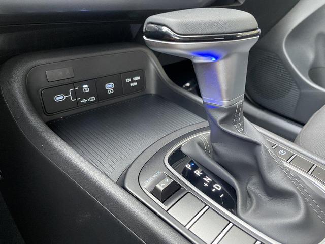 Photo of 2024 Soultronic Orange Pearl Hyundai KONA