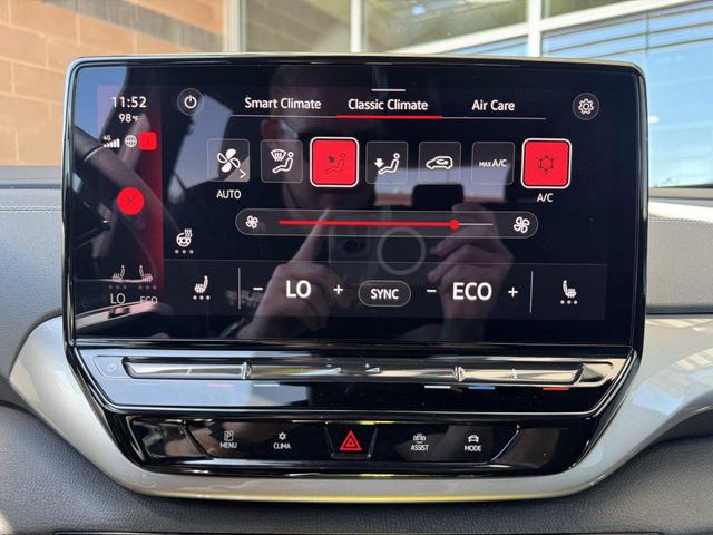 Photo of 2024 Pure Gray Volkswagen ID.4