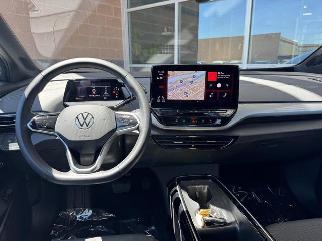 Photo of 2024 Pure Gray Volkswagen ID.4