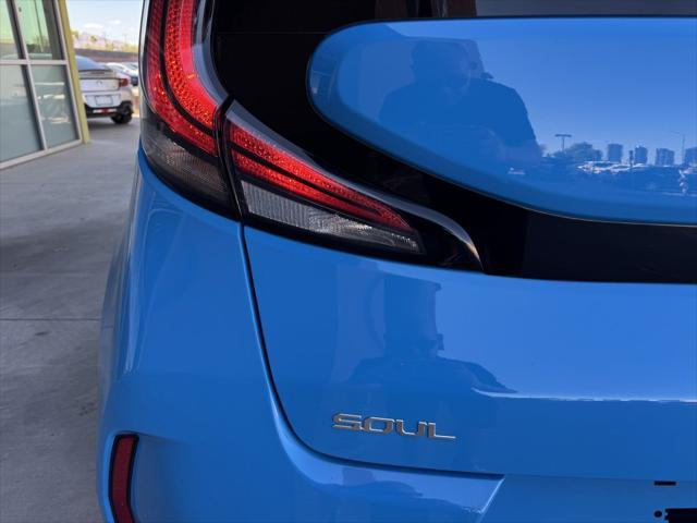 Photo of 2023 Blue Kia Soul