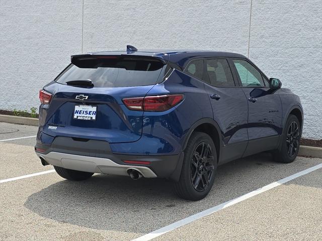 Photo of 2023 Blue Glow Metallic Chevrolet Blazer
