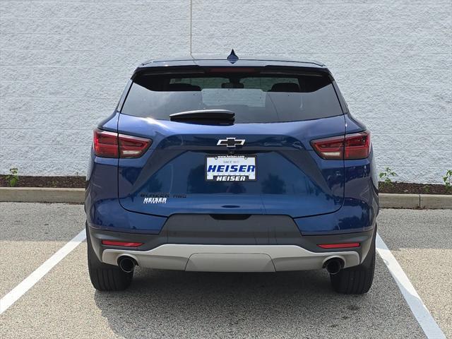 Photo of 2023 Blue Glow Metallic Chevrolet Blazer