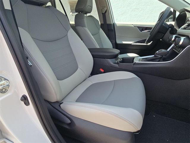 Photo of 2024 Wind Chill Pearl Toyota RAV4
