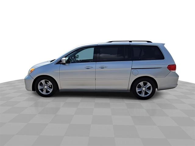Photo of 2010 Alabaster Silver Metallic Honda Odyssey