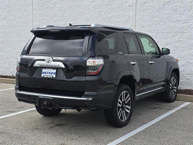 Photo of 2015 Attitude Black Metallic Toyota 4Runner