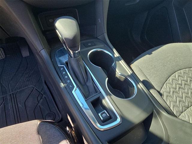 Photo of 2022 Iridescent Pearl Tricoat Chevrolet Equinox