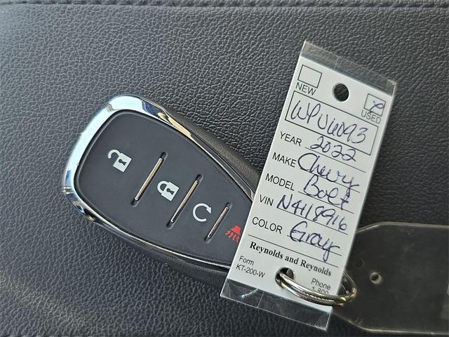 Photo of 2022 Gray Ghost Metallic Chevrolet Bolt EUV