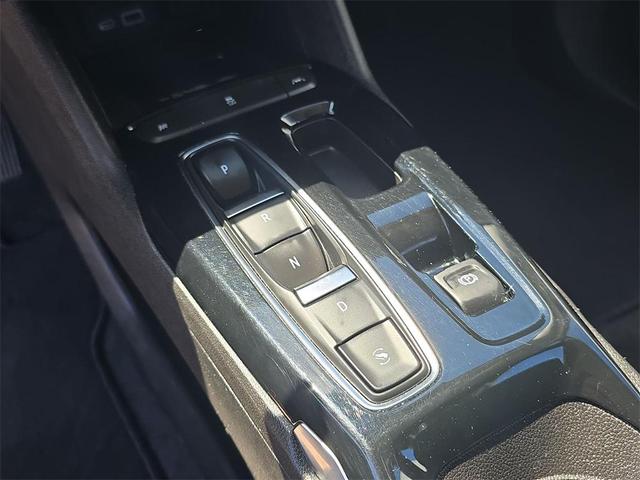 Photo of 2022 Gray Ghost Metallic Chevrolet Bolt EUV