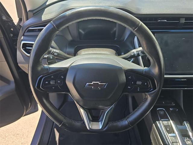 Photo of 2022 Gray Ghost Metallic Chevrolet Bolt EUV