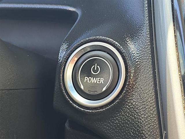 Photo of 2022 Gray Ghost Metallic Chevrolet Bolt EUV