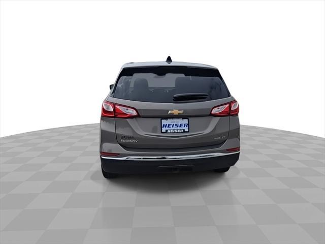 Photo of 2018 Pepperdust Metallic Chevrolet Equinox