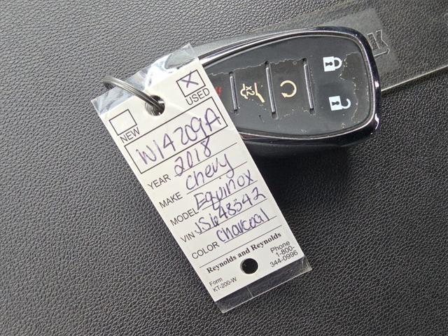 Photo of 2018 Pepperdust Metallic Chevrolet Equinox