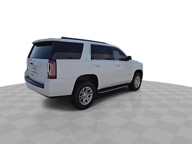 Photo of 2020 Summit White GMC Yukon