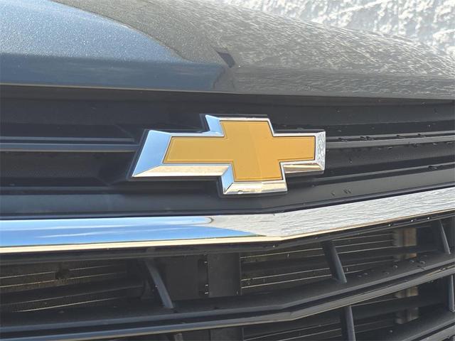 Photo of 2019 Nightfall Gray Metallic Chevrolet Equinox